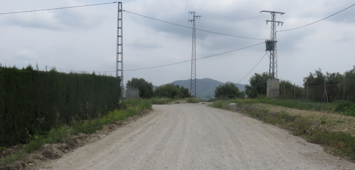 Uno de los caminos rurales que se está arreglando