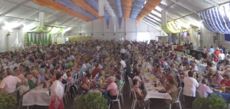 ALMUERZO DE MAYORES DE LA FERIA