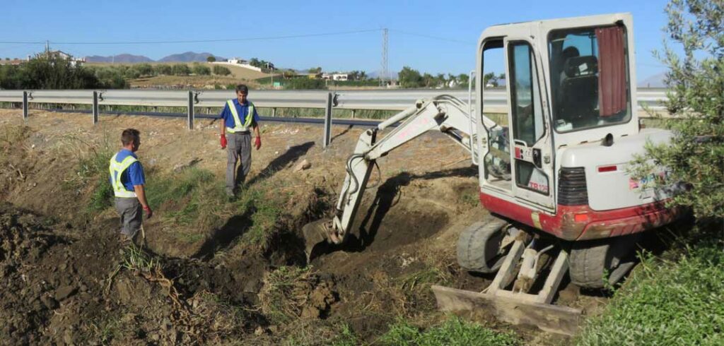 tubería en la Carretera de Cártama