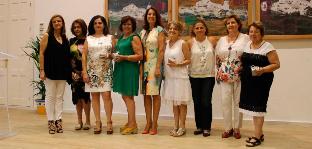 Alegría y reconocimientos en el acto de clausura de los Talleres Municipales de Igualdad