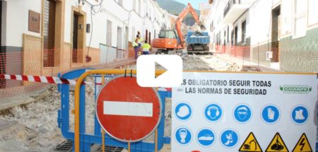 La segunda fase de las obras de reforma integral de la calle Fuengirola ya está en marcha