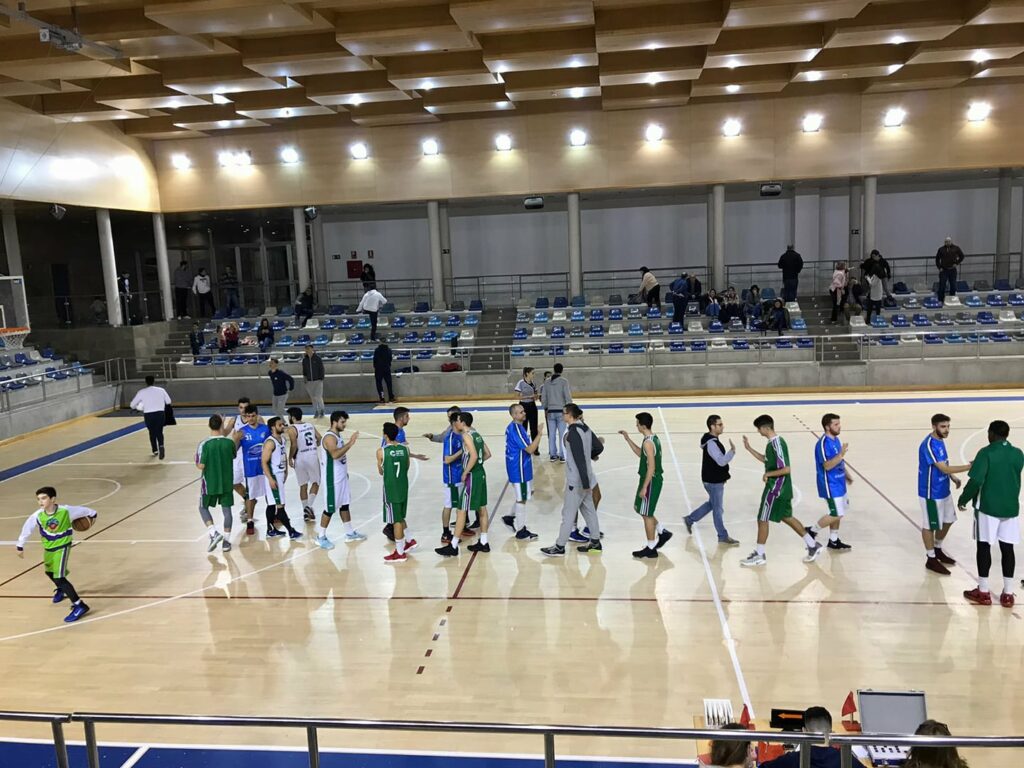 Club Baloncesto Alhaurín el Grande 64 - 61 Unicaja Andalucía'02