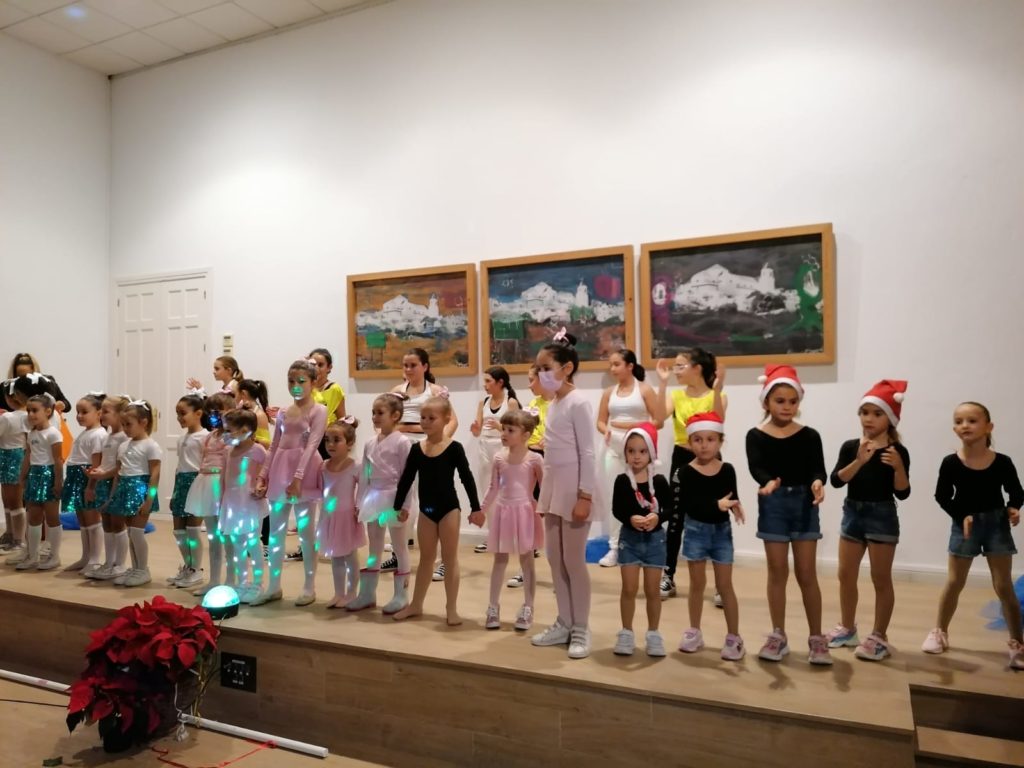 escuela de danza Lourdes 'La flamenca'
