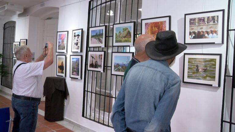 La Recacha | Inauguración de la exposición fotográfica del colectivo Shutterbugs