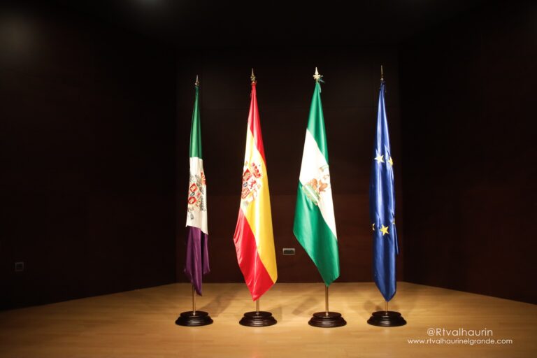 Día de la Constitución 2025 y reconocimiento al tejido empresarial histórico