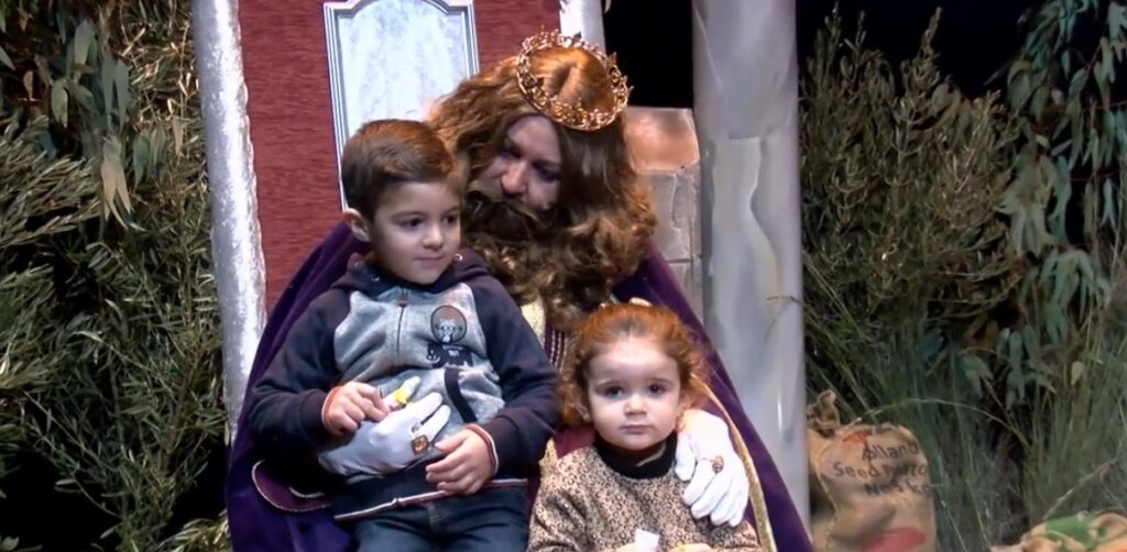 Visita de SS.MM. los Reyes Magos de Oriente al Teatro Antonio Gala