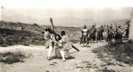 «Hacia el Calvario» (1977). Película remasterizada de la Cofradía de la Santa Vera Cruz