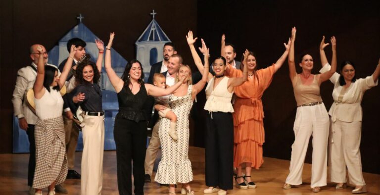 “La comparsa de Fátima» recibe el XXVI Galardón Alhaurino del año de la Asociación Alifara