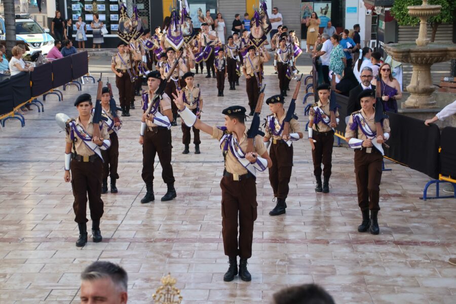 Salida procesional y recibimiento de bandas en Alhaurín el Grande el 15 de agosto